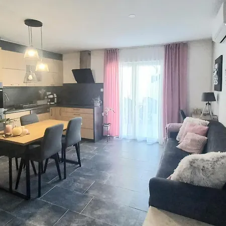 Lea Apartment